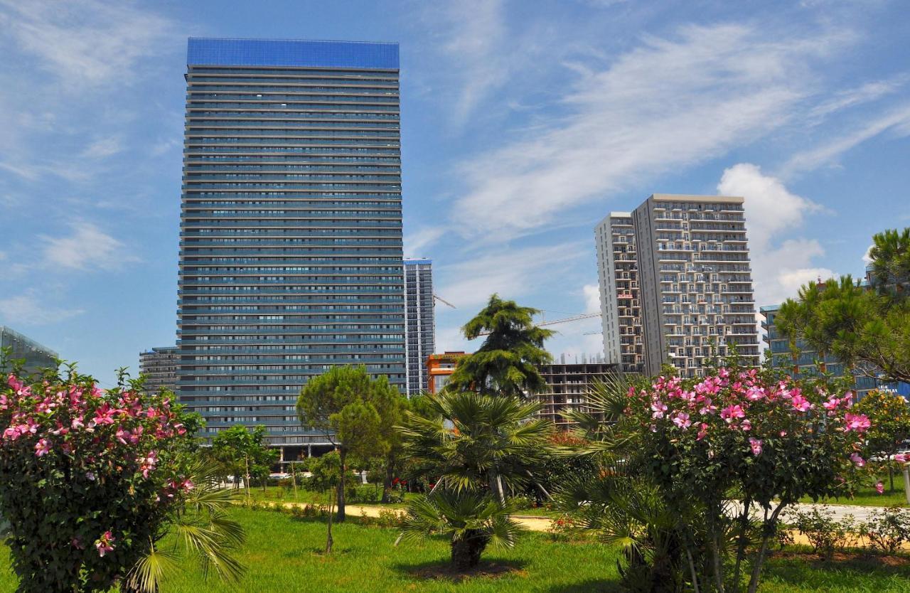 Orbi Beach Tower Aparts Batumi Ngoại thất bức ảnh