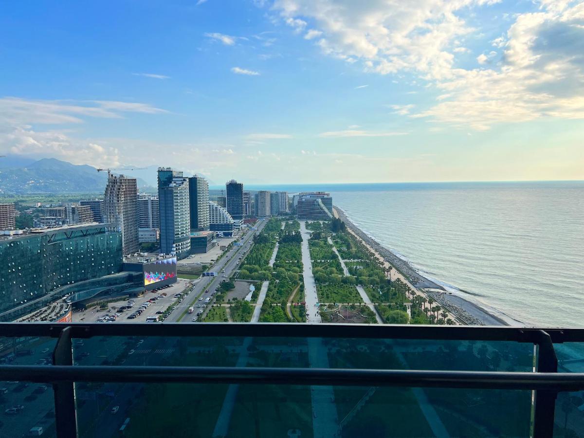 Orbi Beach Tower Aparts Batumi Ngoại thất bức ảnh