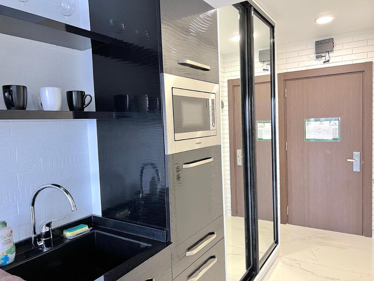 Orbi Beach Tower Aparts Batumi Ngoại thất bức ảnh
