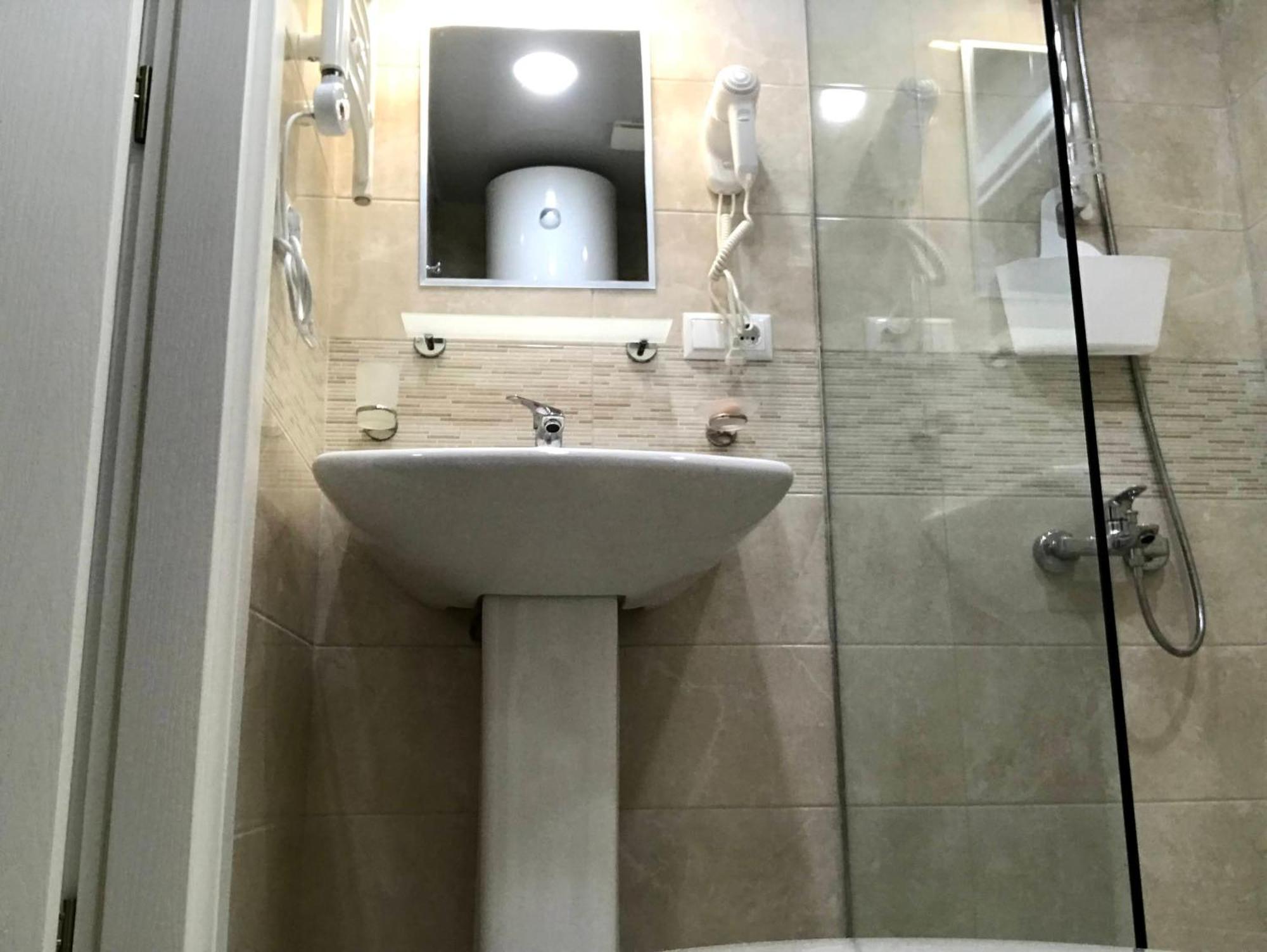 Orbi Beach Tower Aparts Batumi Ngoại thất bức ảnh