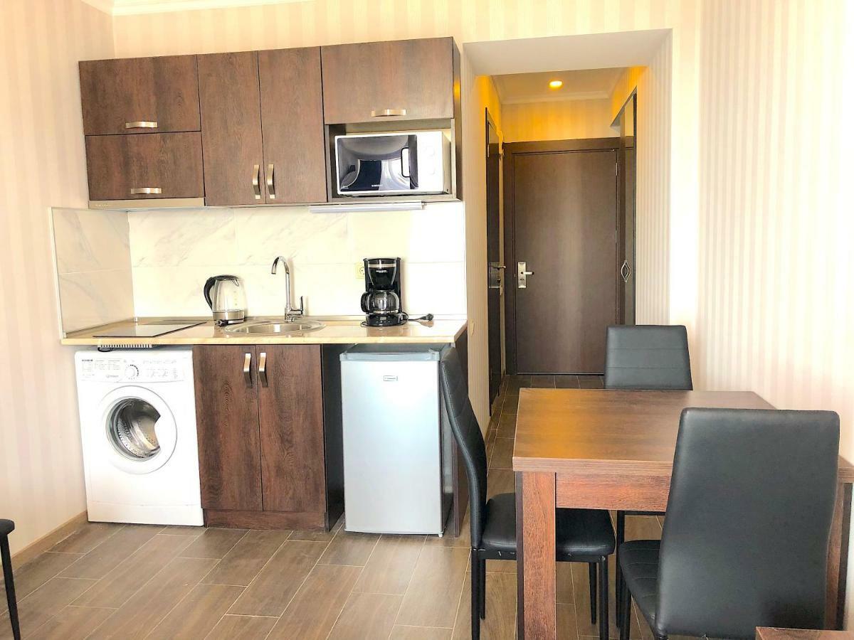 Orbi Beach Tower Aparts Batumi Ngoại thất bức ảnh