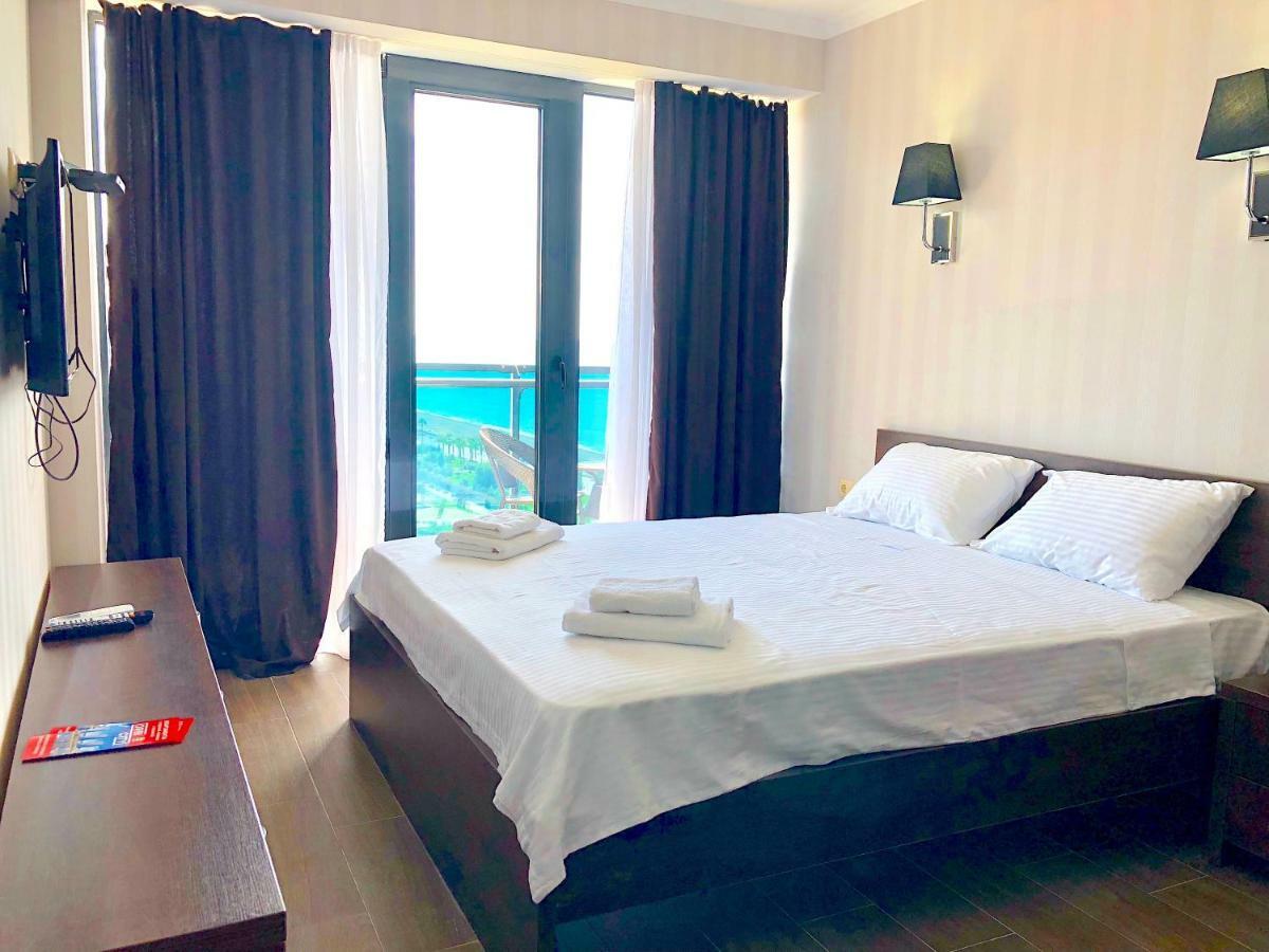 Orbi Beach Tower Aparts Batumi Ngoại thất bức ảnh