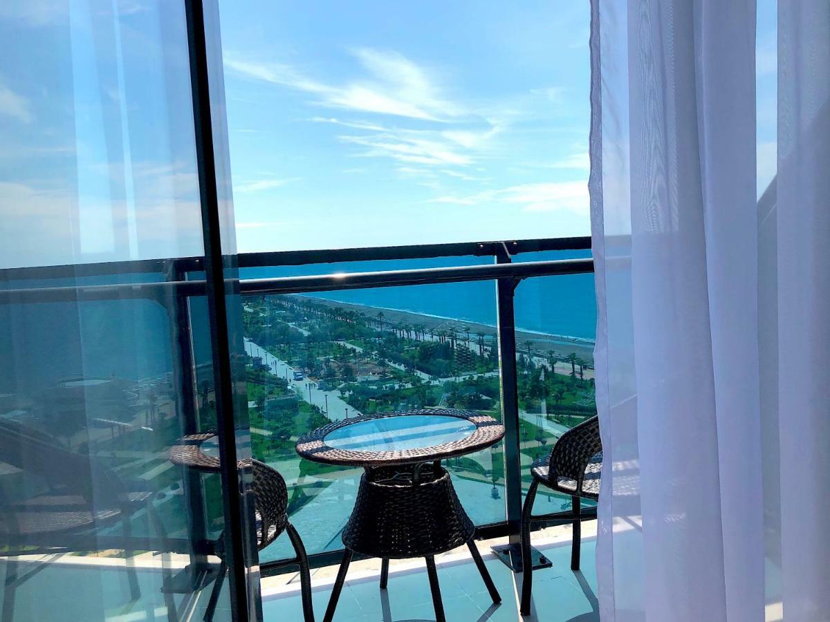 Orbi Beach Tower Aparts Batumi Ngoại thất bức ảnh