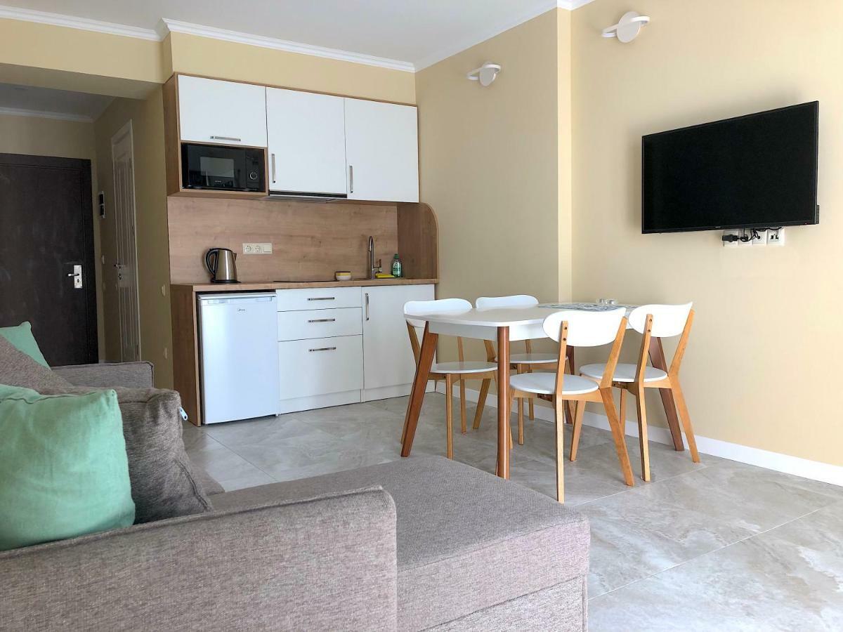 Orbi Beach Tower Aparts Batumi Ngoại thất bức ảnh