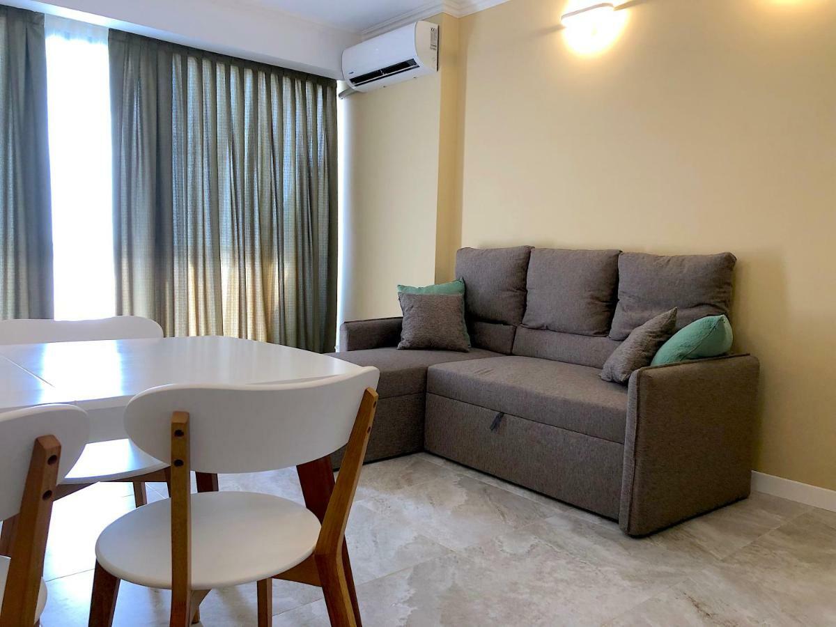 Orbi Beach Tower Aparts Batumi Ngoại thất bức ảnh